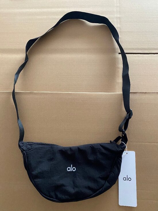 ALO Yoga Handbags - Alo Yoga Black Shoulder Bag Crossbody Mini Crescent Bag New With Tags
